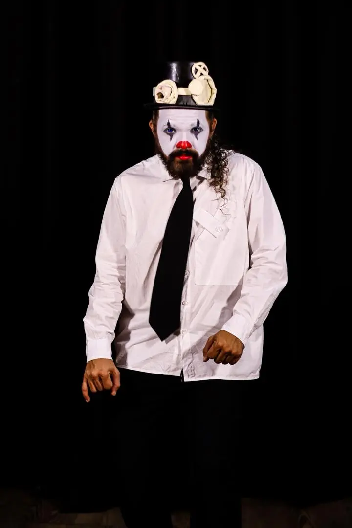 Escena dramática Amor y Control